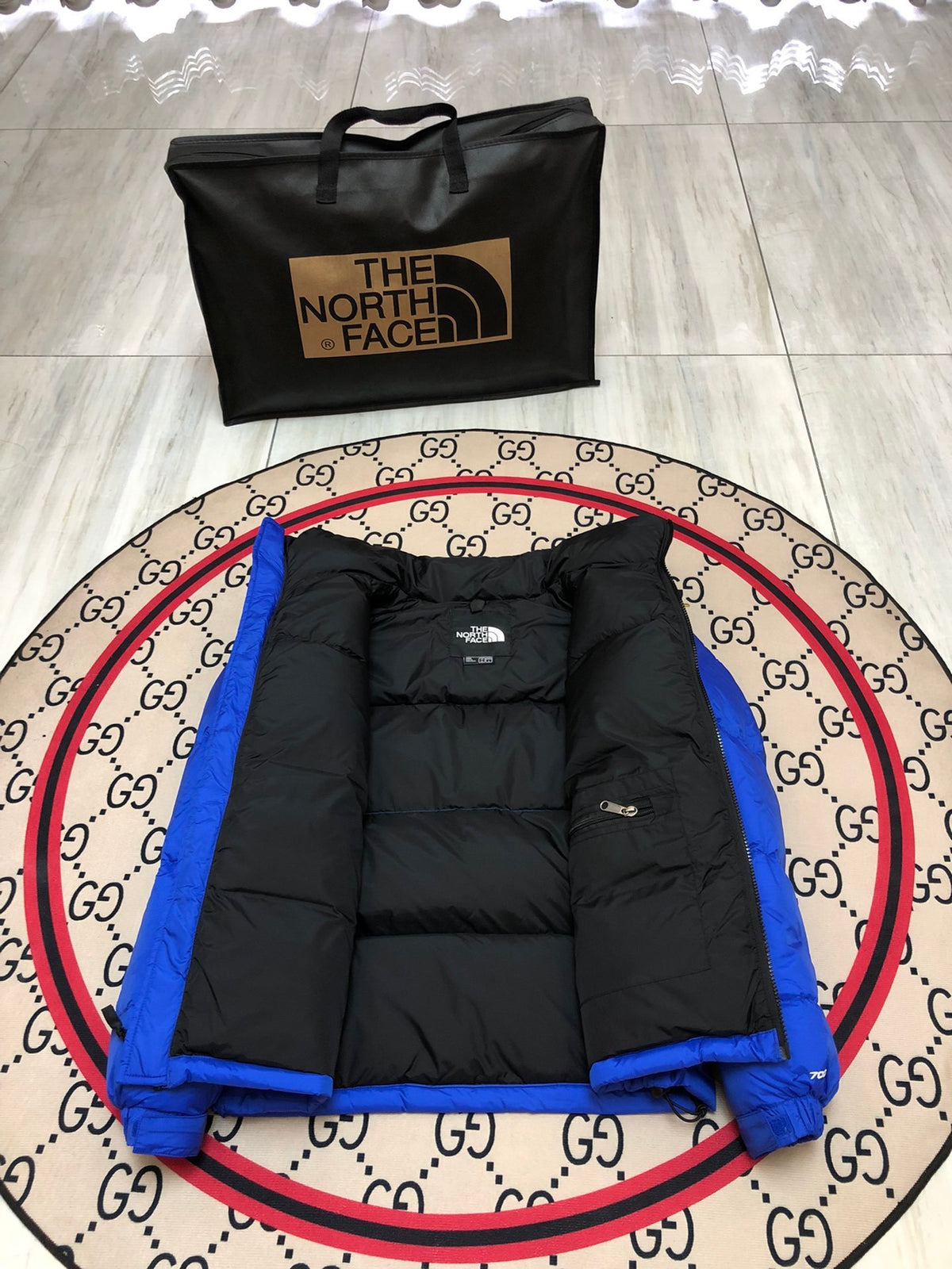 The North Face Nuptse 700 Down Jacket Bolt Blue Black