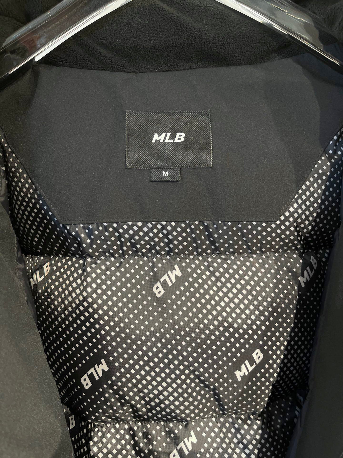 MLB NY Yankees Duck Down Jacket Black