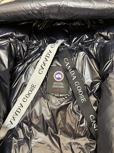 Canada Goose Black High-Gloss Hooded Down Jacket