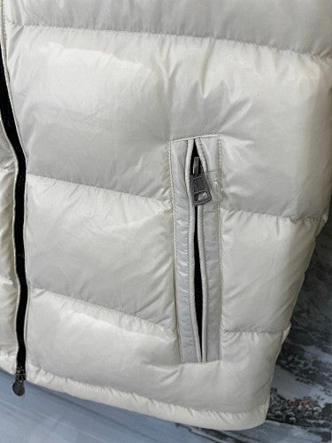 Moncler Pearl White Short Down Jacket