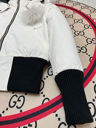 Moose Knuckles 3Q Jacket White White Fur Pom-Pom