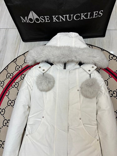 Moose Knuckles Stirling Parka White Black Ribbed Cuff