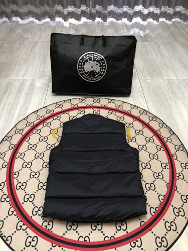 Canada Goose Freestyle Crew Black Down Vest