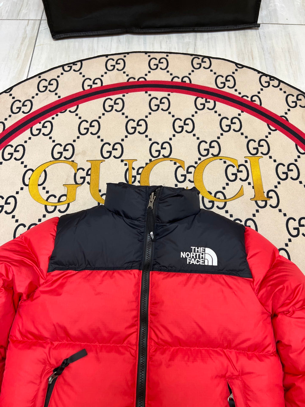 The North Face Nuptse 700 Down Jacket TNF Red Black