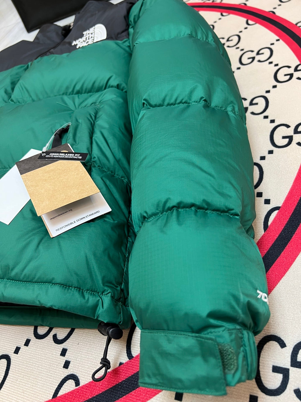 The North Face Nuptse 700 Down Jacket Forest Green Black
