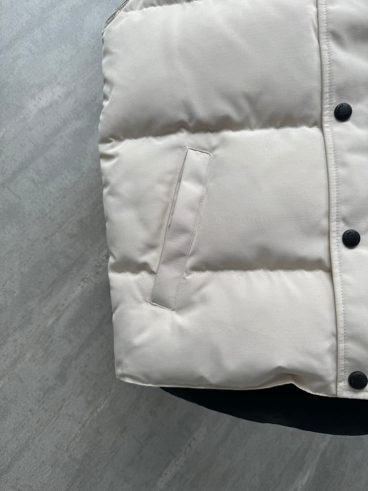 Canada Goose Freestyle Crew Cream Down Vest
