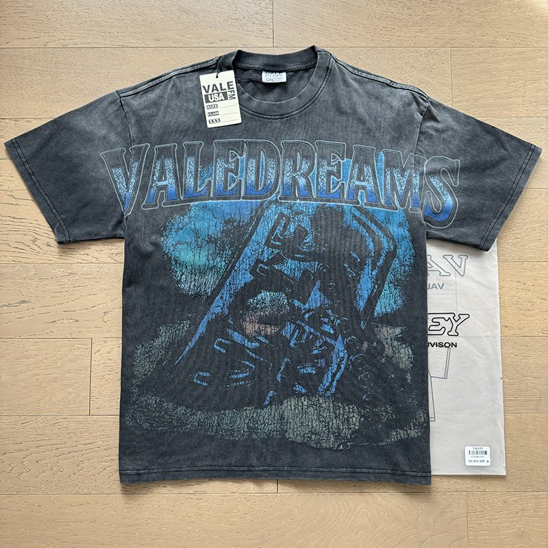 VALE USA Washed Black Graphic T-Shirt