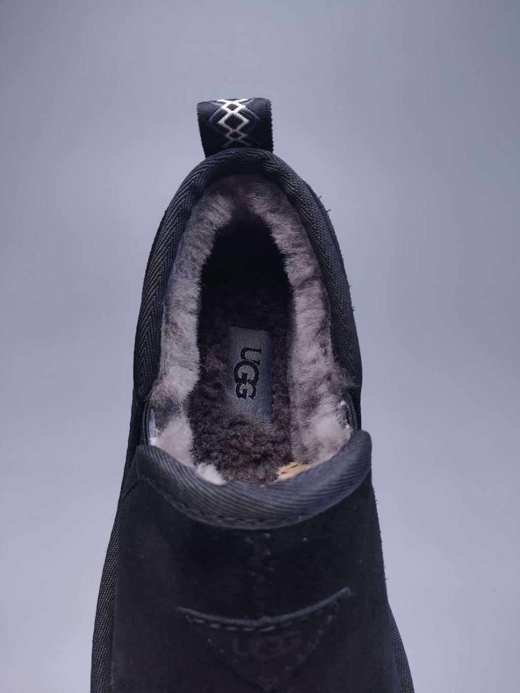 Black Men’s Slip-On Low-Top Sneakers — New Arrival | In Stock