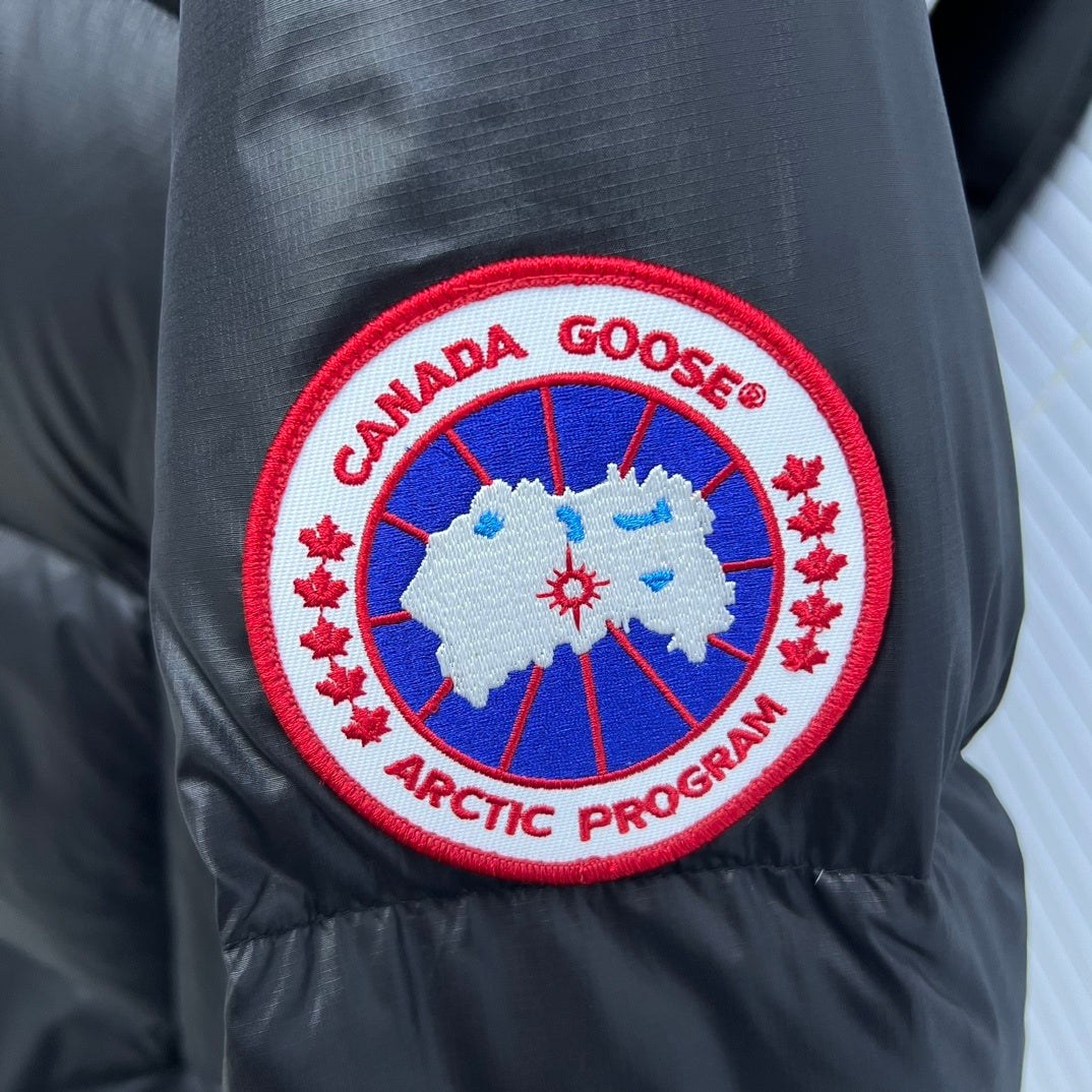 Canada Goose Black High-Gloss Down Jacket
