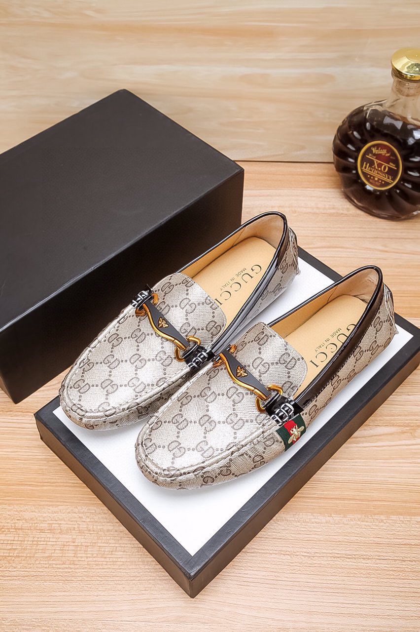 Gucci Patterned Driving Loafers